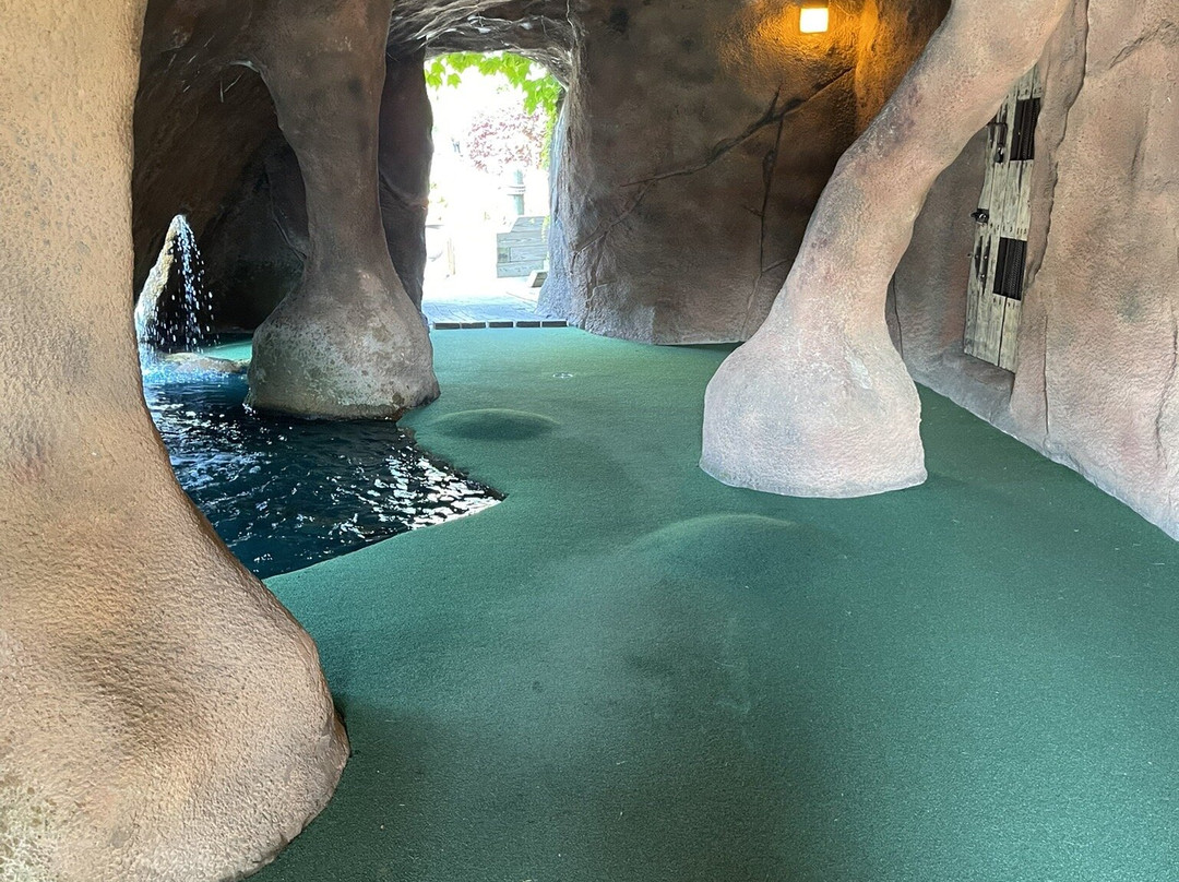 Pirate's Cove Adventure Golf-特拉弗斯城必去景点