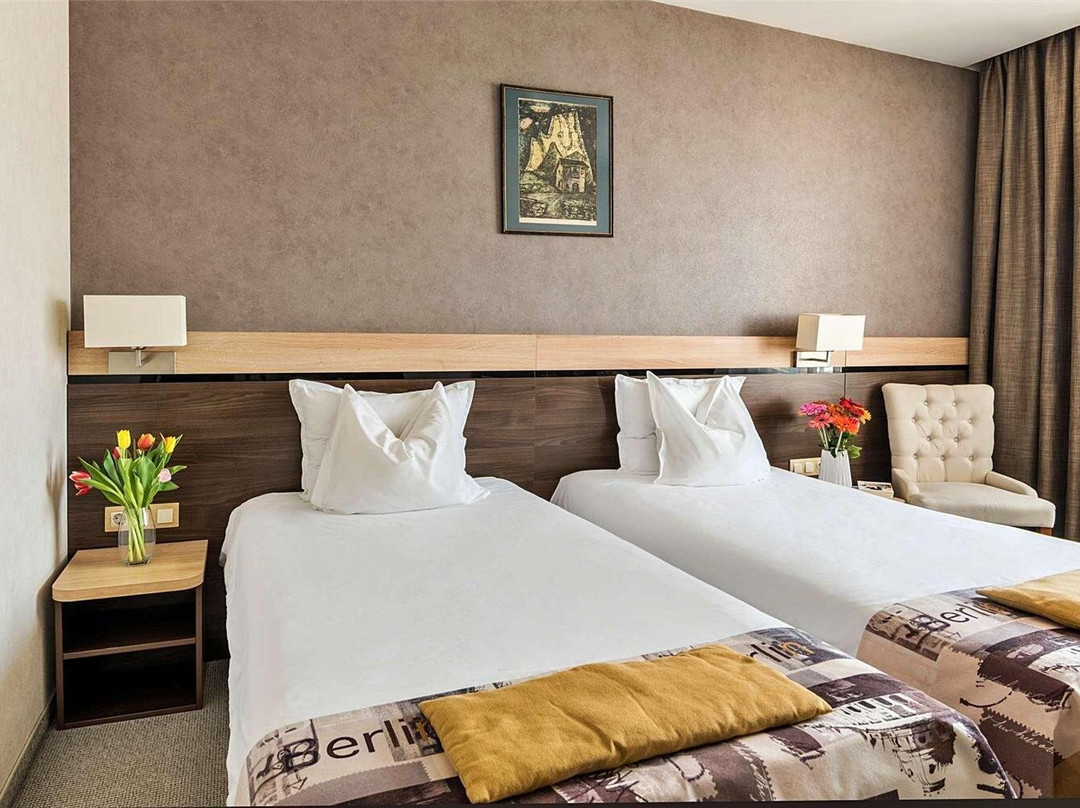 鲁塞酒店住宿-Danube Plaza Hotel