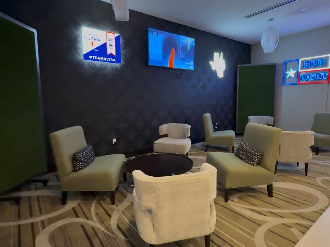 La Quinta Inn & Suites by Wyndham McAllen Convention Center主图
