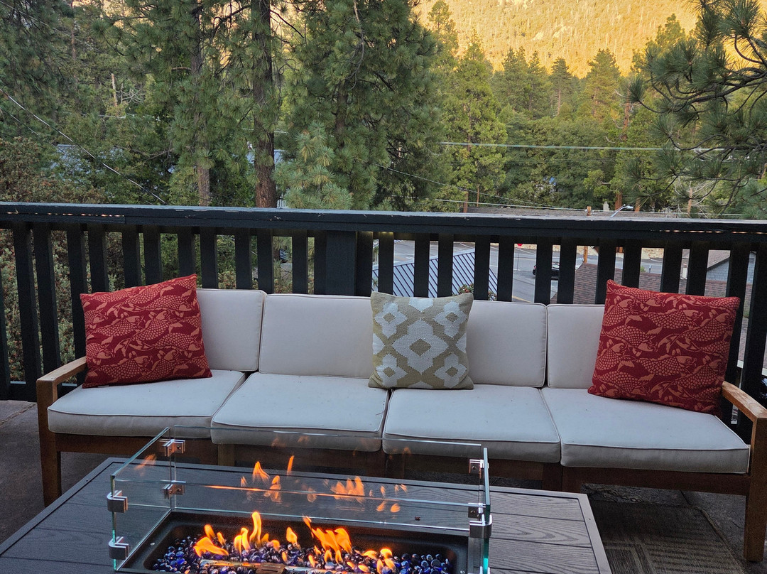 The Grand Idyllwild Lodge主图