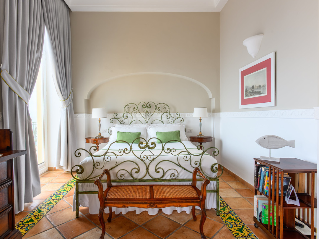 西泽奥古斯都酒店