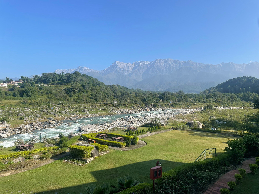 Neugal Riverfront Resort主图