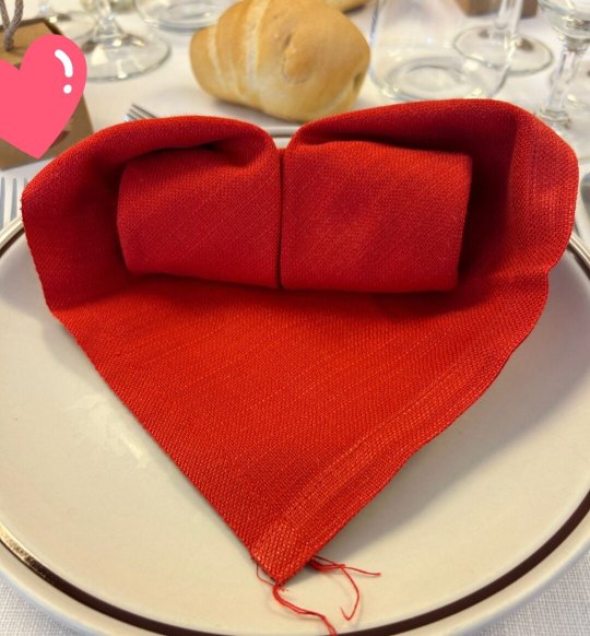 雷德斯沃屋思酒店-官方