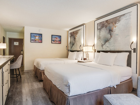 Cottonwood Suites Savannah Hotel & Conference Center