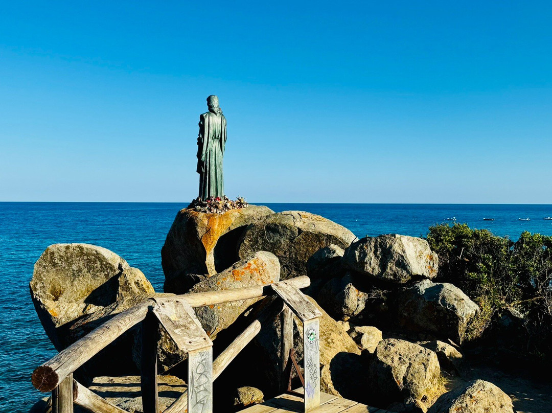 Spiaggia di Sant'Elmo-Castiadas必去景点