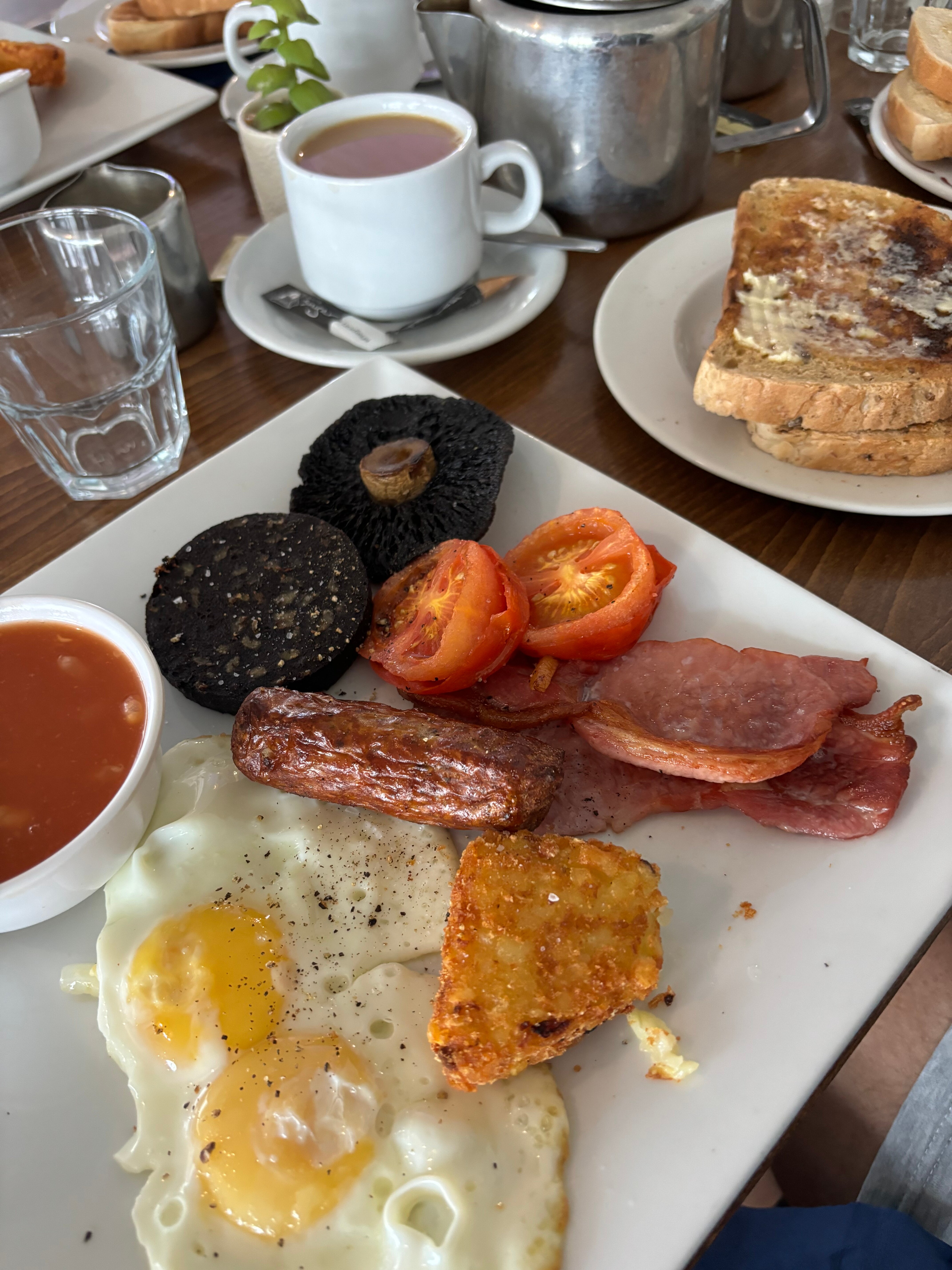 Boathouse Hotel-官方