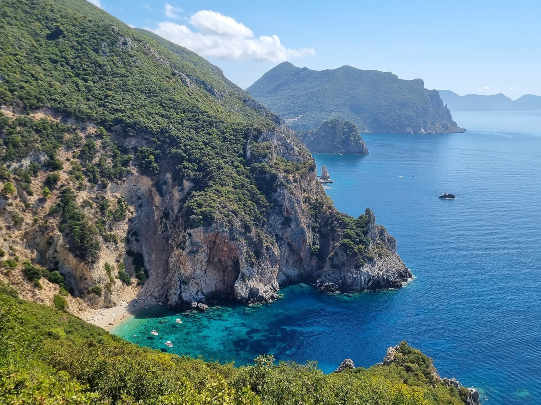 Yali Beach-Giannades必去景点
