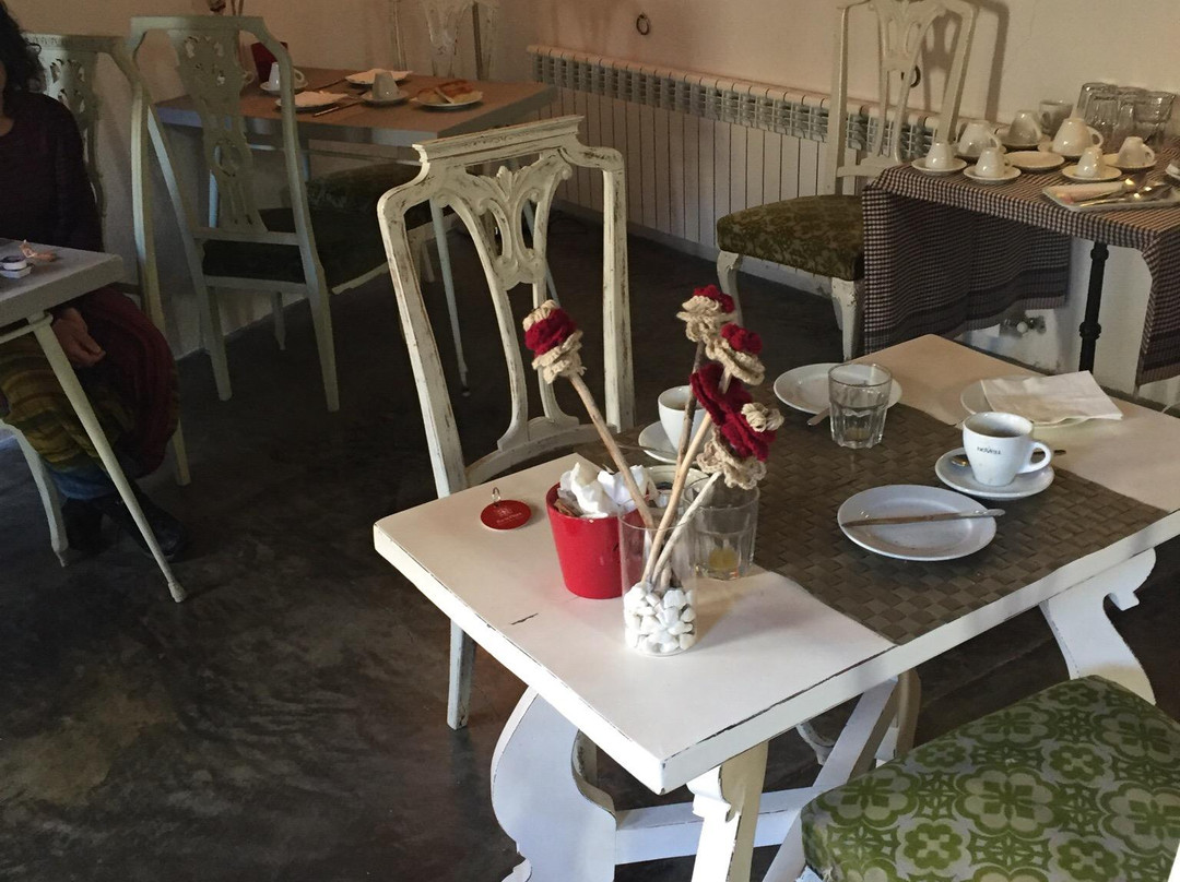Hostel & Restaurant Flora主图
