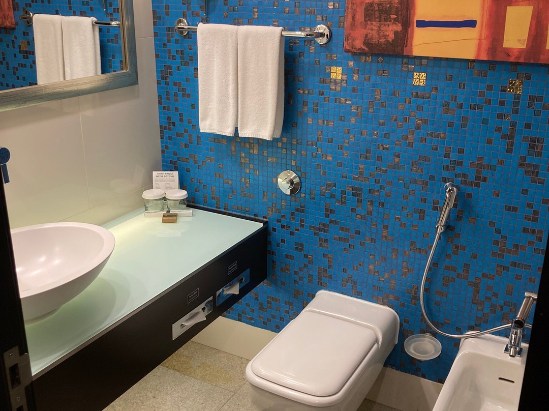 科威特皇冠假日酒店主图