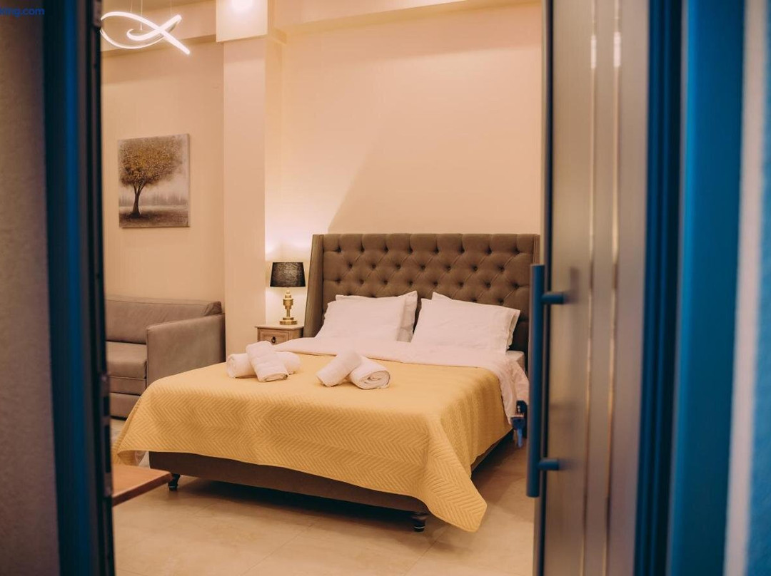 Nicolas Luxury Suites