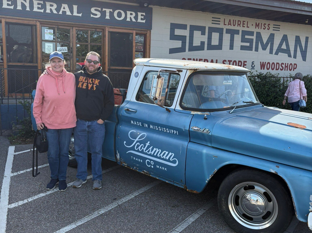 Bolton Hometown Tour-Laurel必去景点