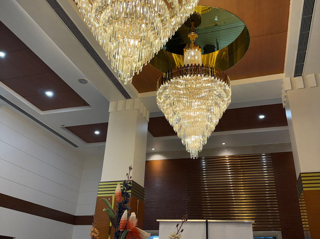 克拉西克财富酒店主图