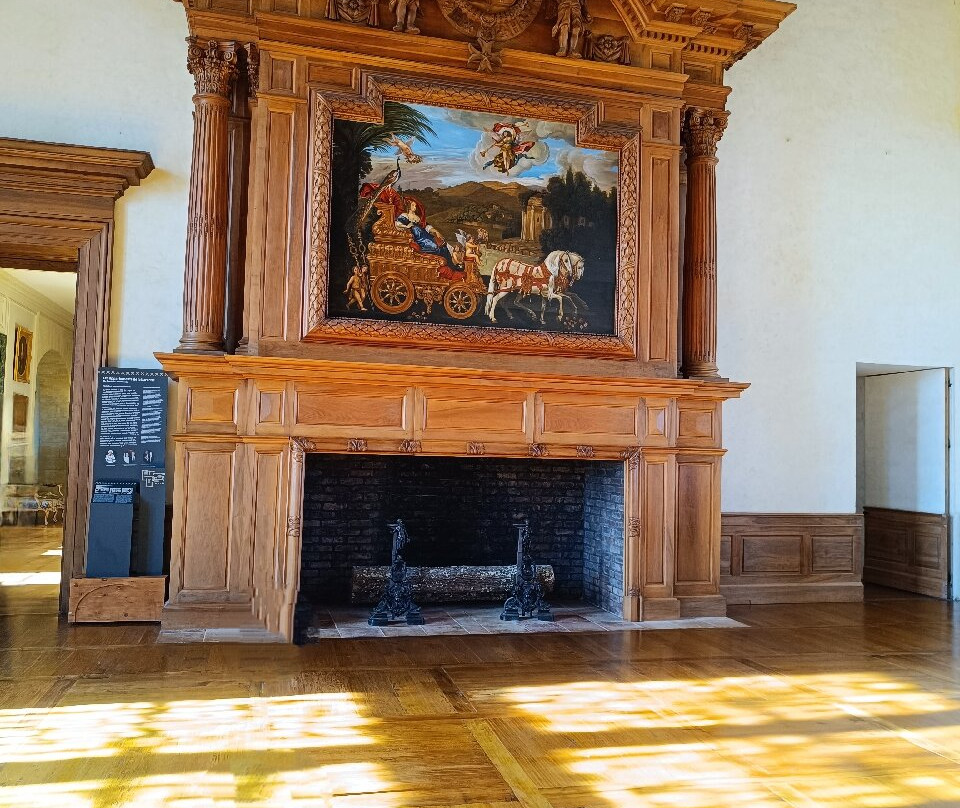 Château de Hautefort-Hautefort必去景点