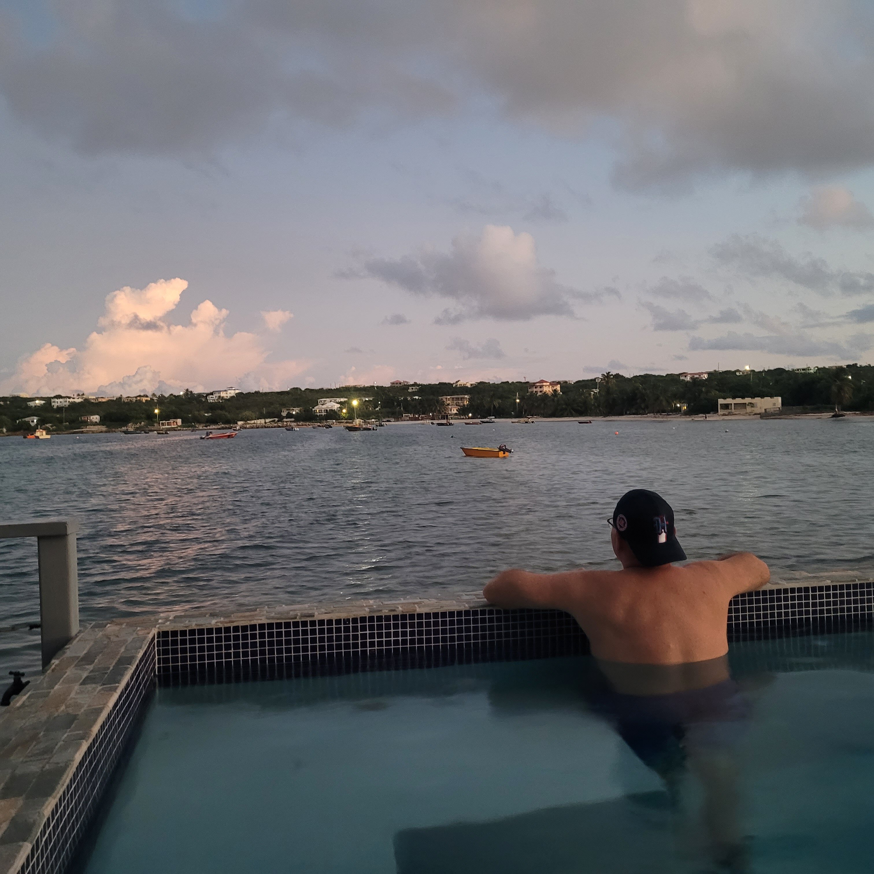 Arawak Beach Club-官方