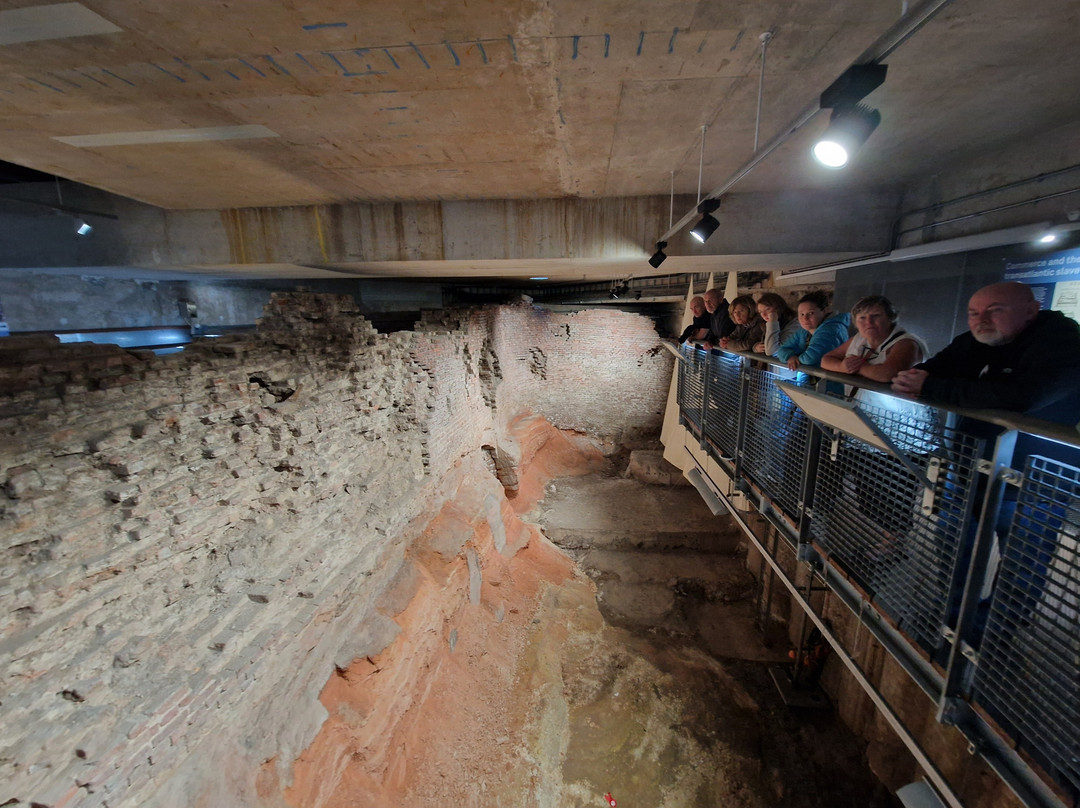 The Old Dock Tour-利物浦必去景点