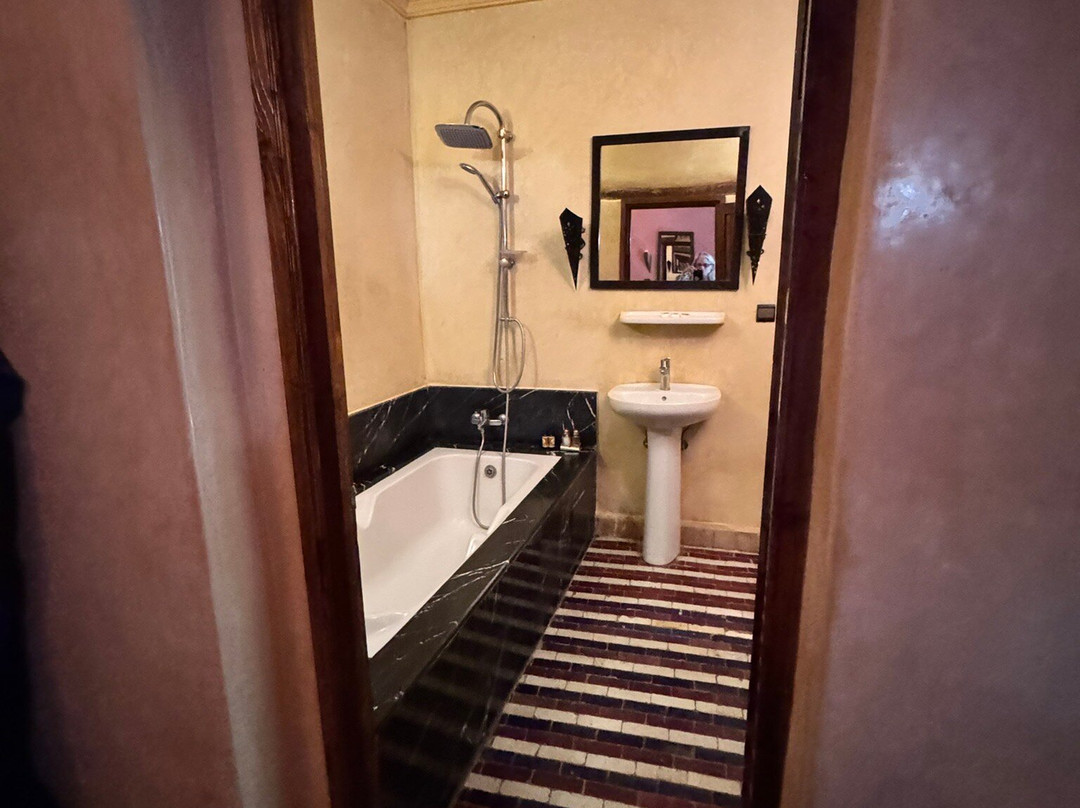 达伊姆利勒酒店主图