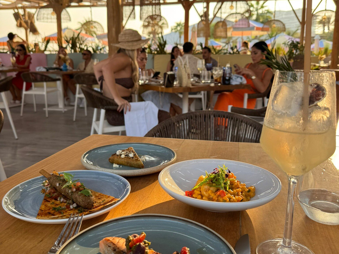 White Beach-迪拜必去景点