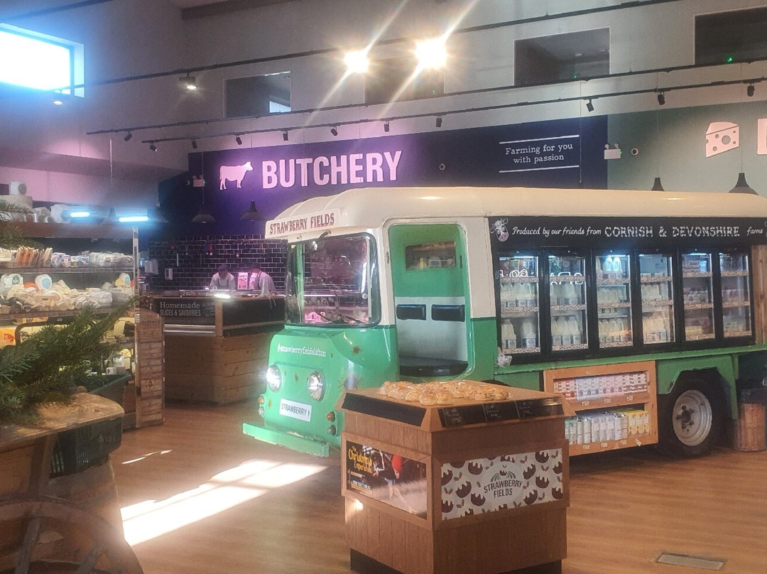 Strawberry Fields Lifton Farm Shop-Lifton必去景点