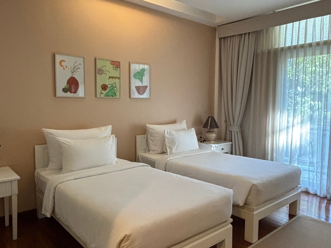 Santosha Health & Lifestyle Resort主图