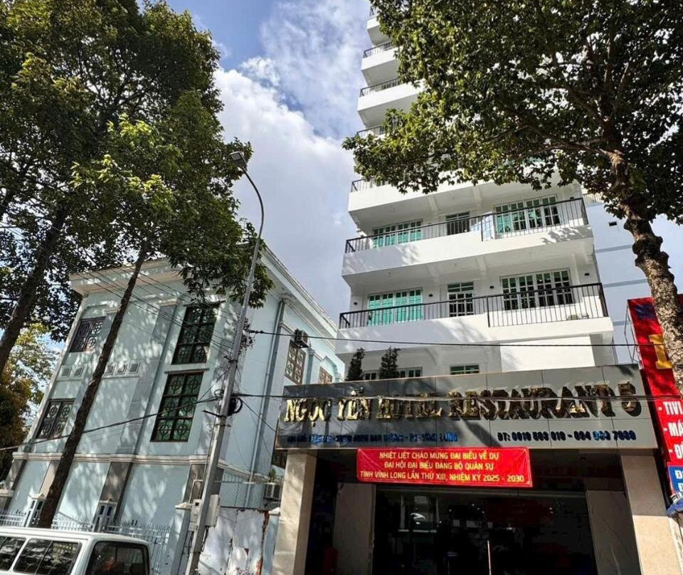 Khach San Va Nha Hang Ngoc Yen 5 Vinh Long