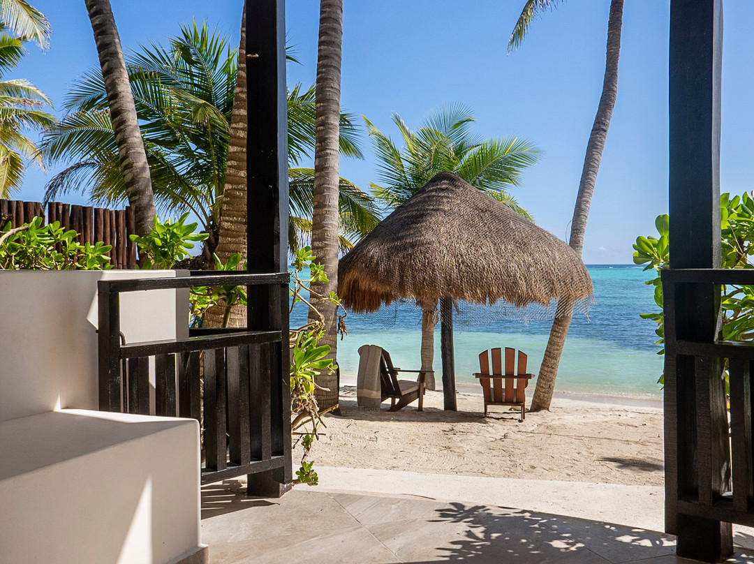 Mantaray Tulum Hotel