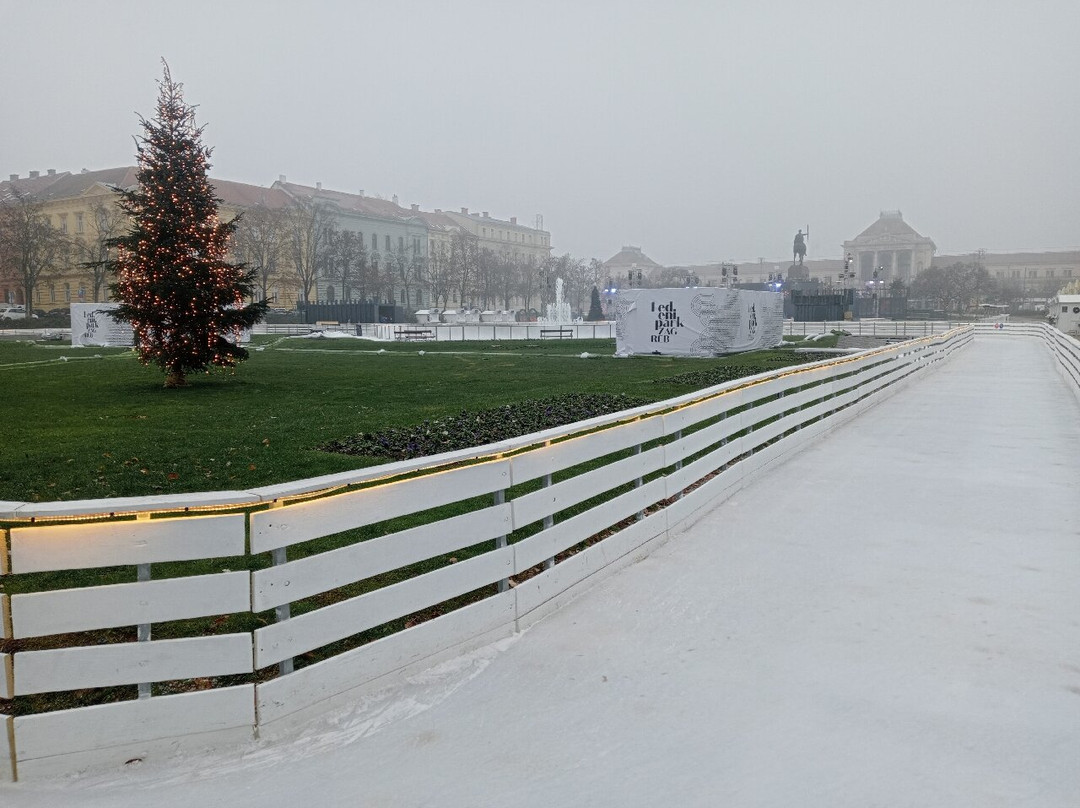 Zrinjevac-萨格勒布必去景点