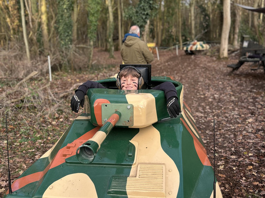 Tanktopia-彼得伯勒必去景点