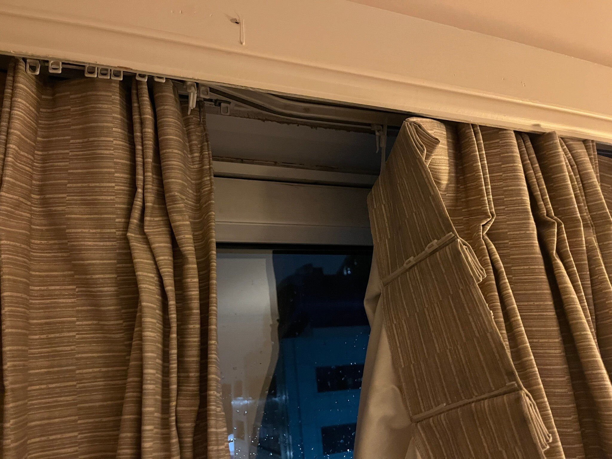 格拉斯哥池塘酒店-官方