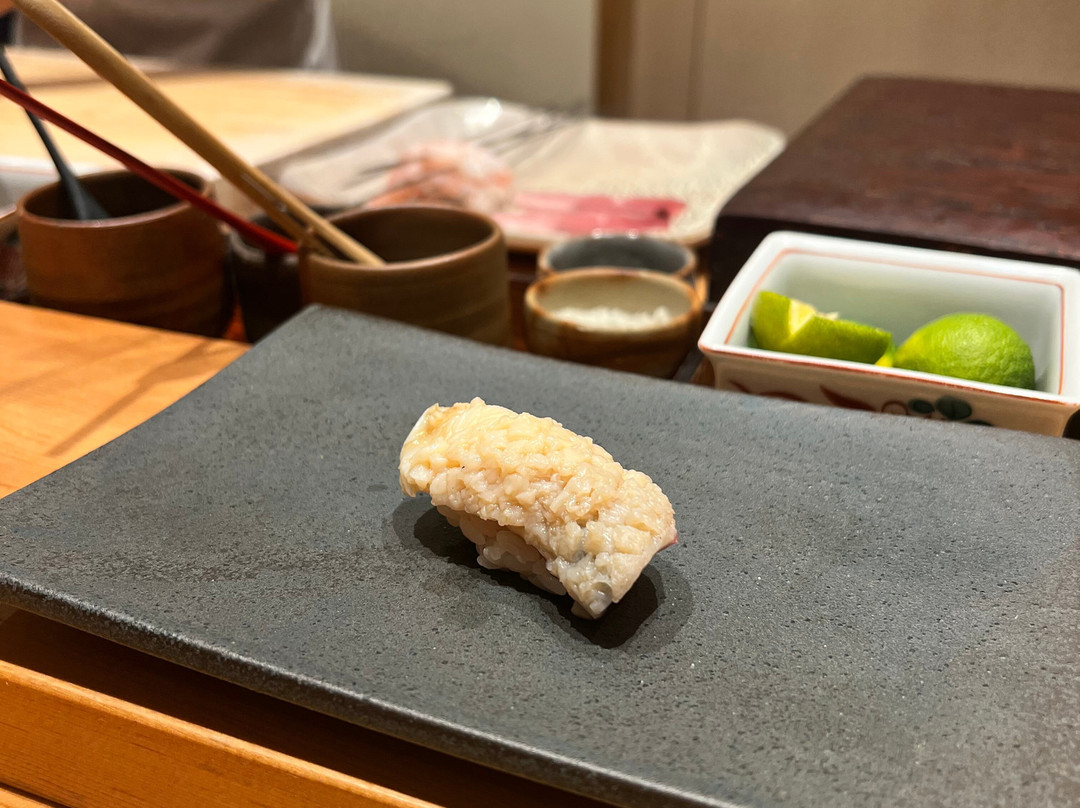 鮨青波