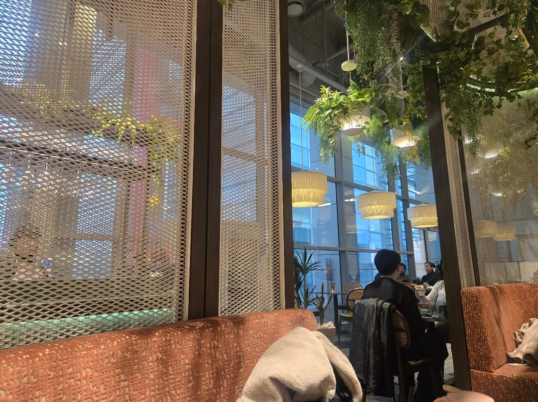 SMT Lounge The Hyundai Seoul Branch