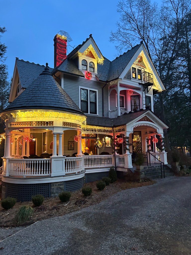 1899 Wright Inn and Carriage House-官方