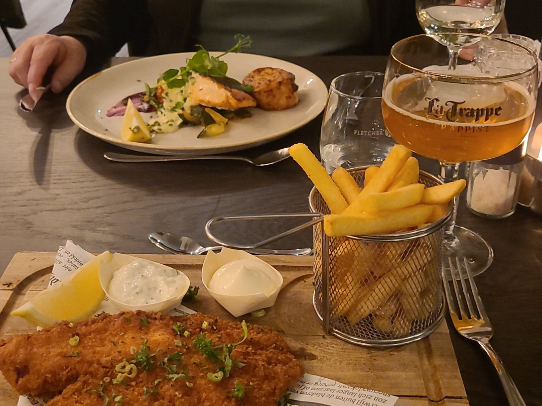 Fletcher Wellness-Hotel De Hunzebergen主图