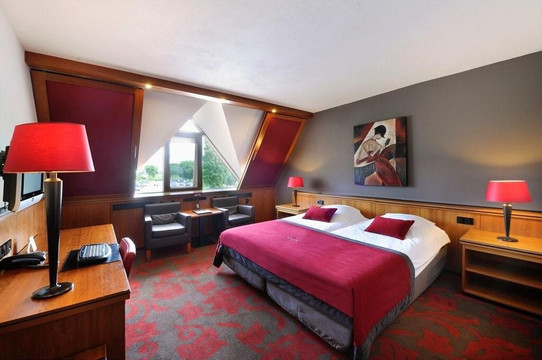 凡德瓦克酒店主图