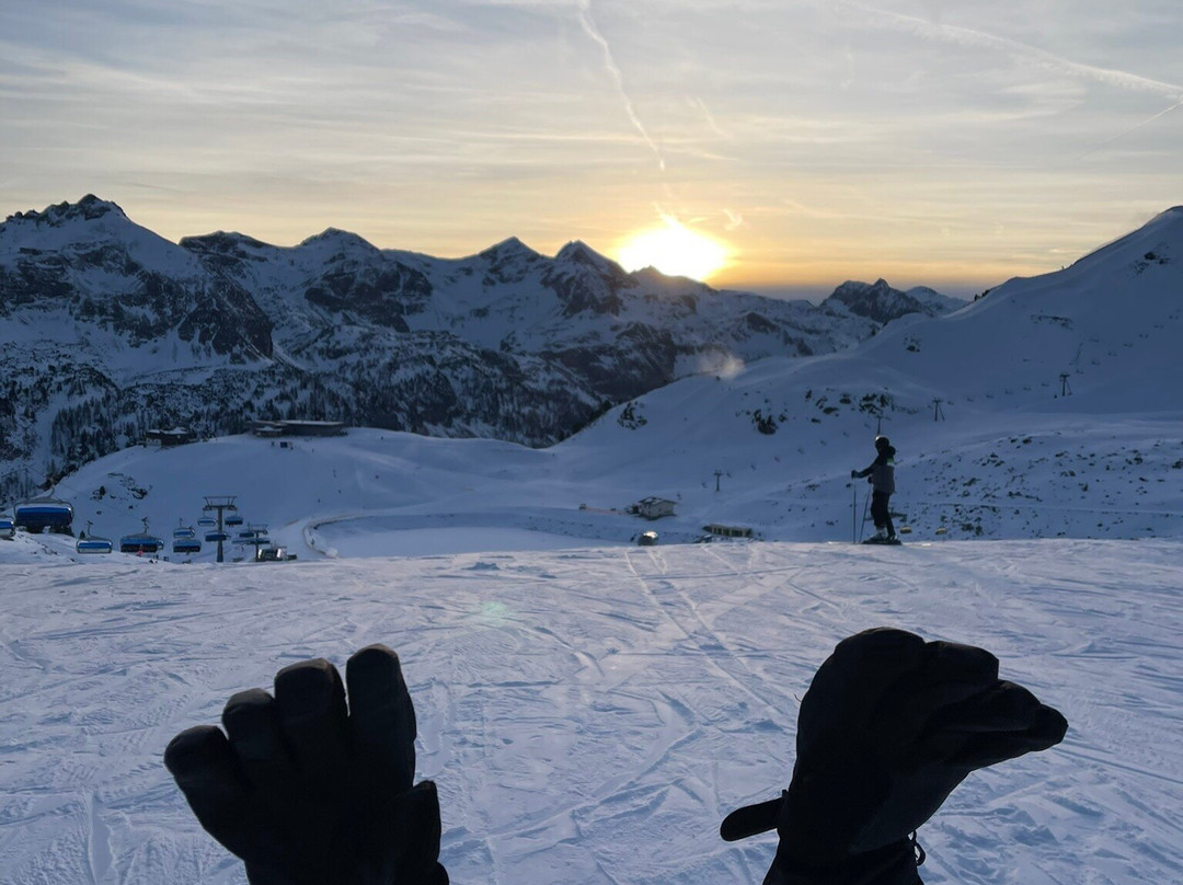 Skiing in Obertauern-上滔岸必去景点