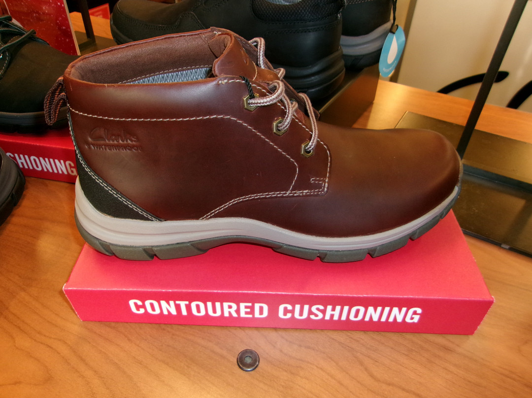 Clarks Bostonian Outlet