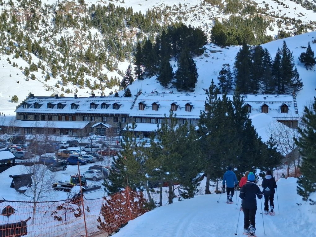 贝纳斯克医院酒店-官方