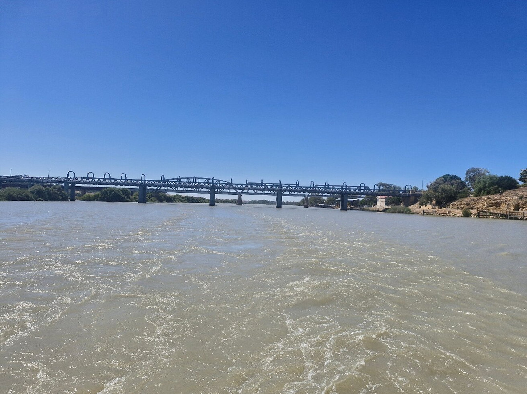 Captain Proud Paddle Boat Cruises-Murray Bridge必去景点