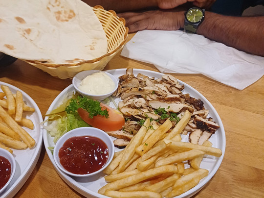 Lazeez Arabic Restaurant And Grill