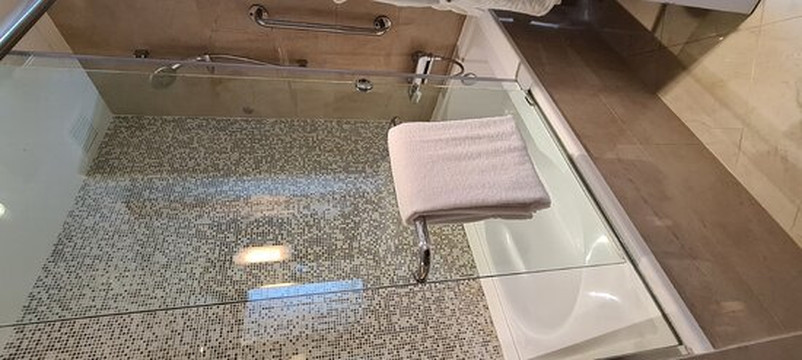 琶拉帝诗新加坡茂昌阁于克拉码头主图