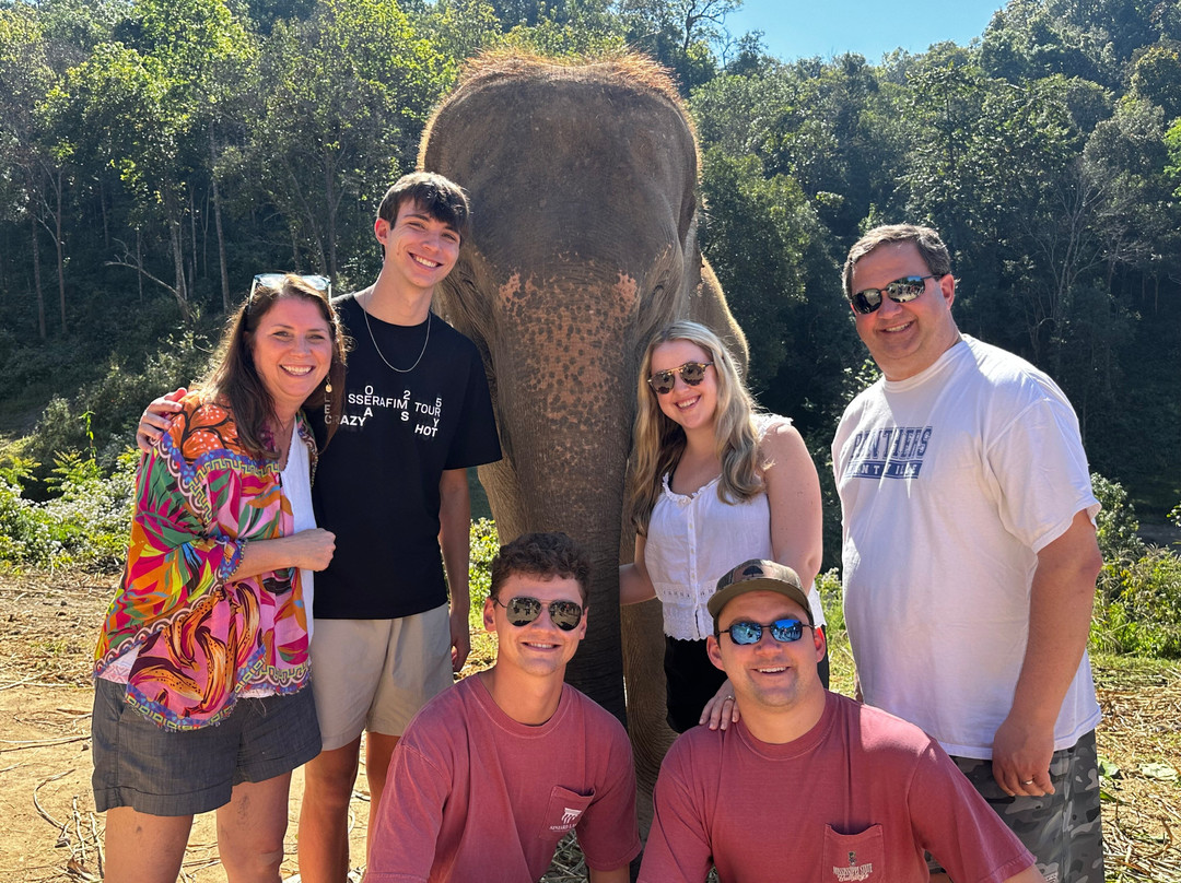 Pon Elephant Thailand-清迈必去景点