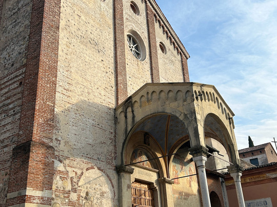 Il centro storico-巴萨诺－德尔格拉帕必去景点