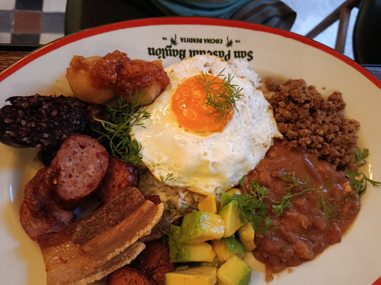 San Pascual Baylón - Cocina Colombiana