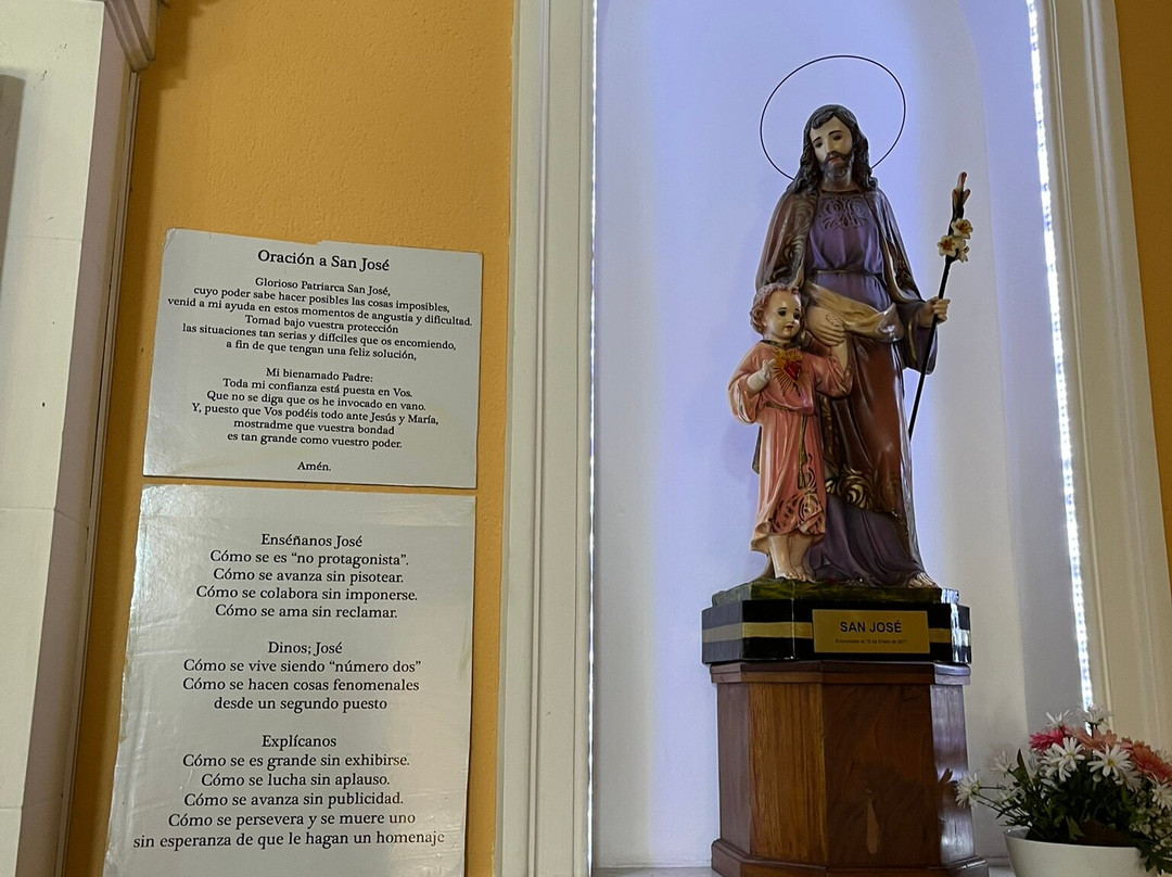 Iglesia Candelaria-埃斯特角城必去景点