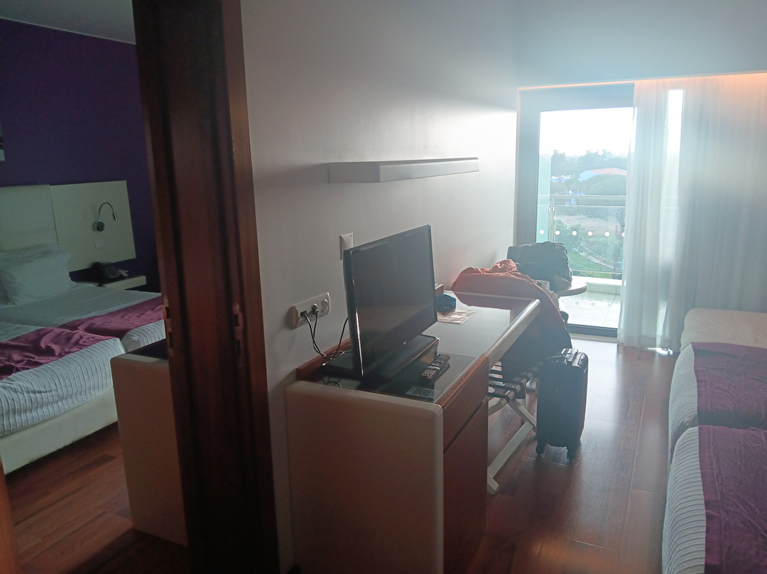 水上表演公园酒店主图