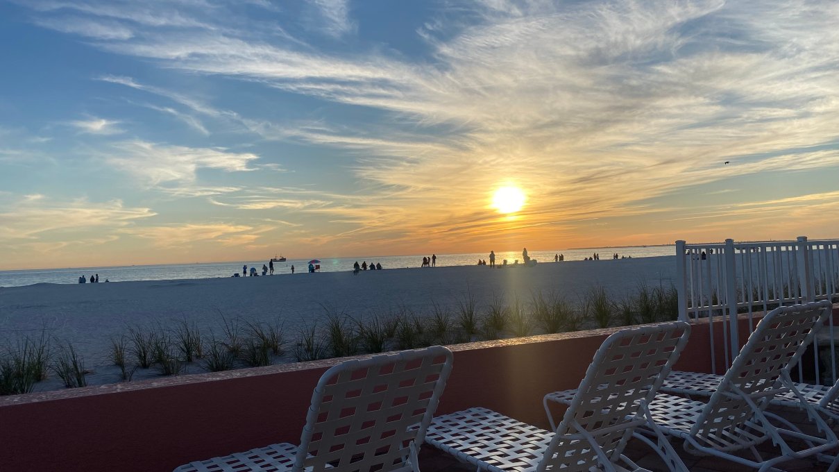 爱迪生海滨别墅-泳池