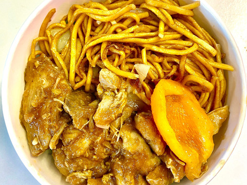 The Mompling House主图