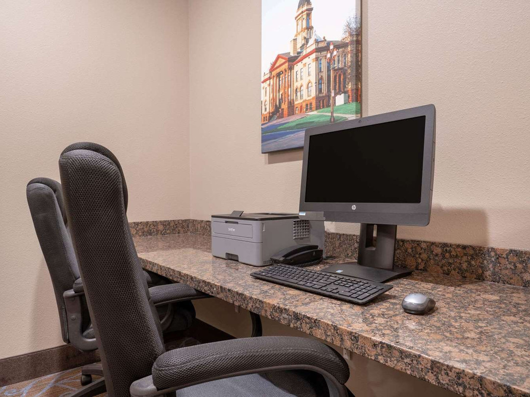 Springfield酒店住宿-AmericInn by Wyndham Windom