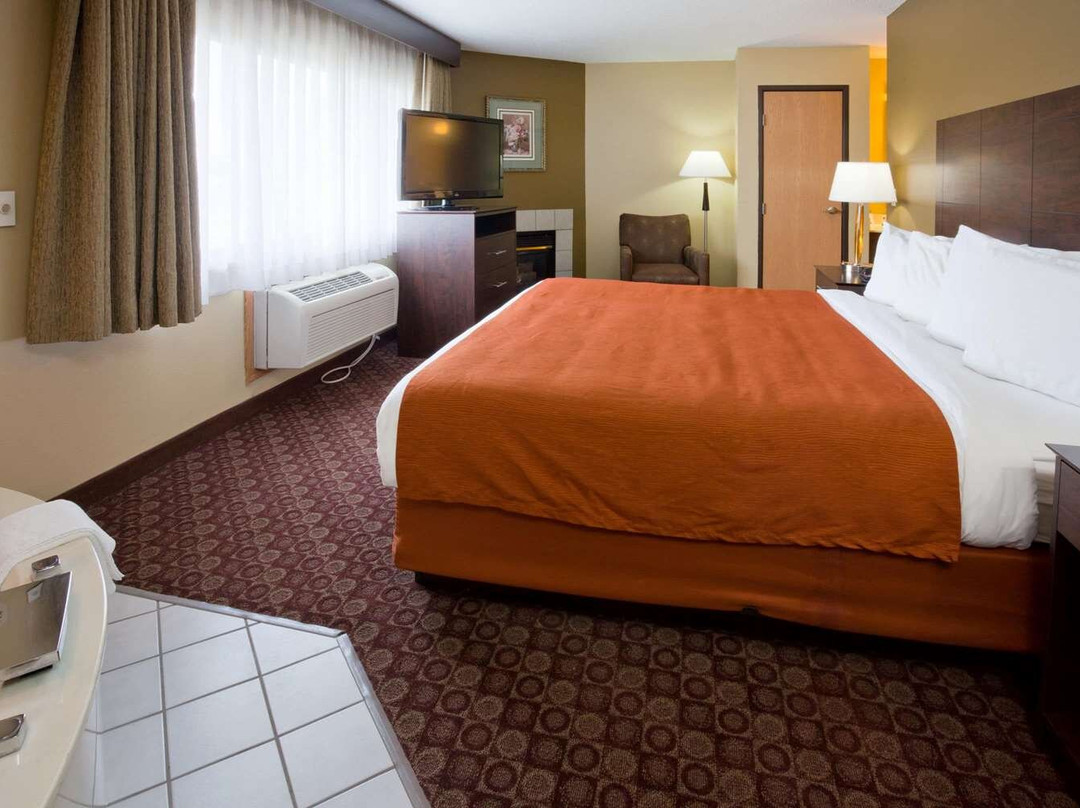 Thompson酒店住宿-AmericInn Lodge & Suites Of Blue Earth