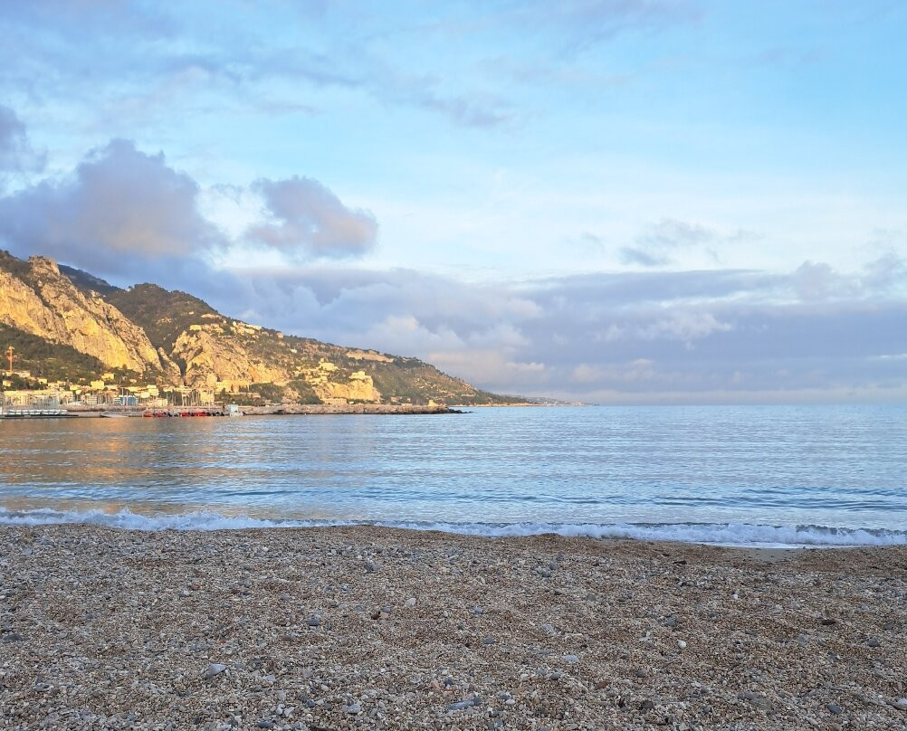 Plage des Sablettes-芒通必去景点