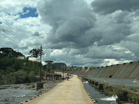 Barragem do Salto-Sao Francisco de Paula必去景点